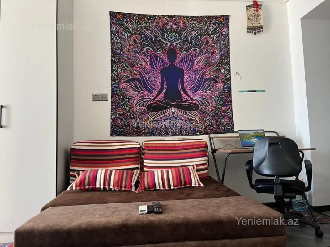 Satılır 1 otaqlı köhnə tikili 33 m²