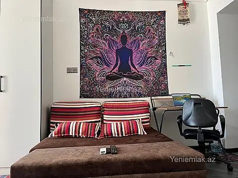 Satılır 1 otaqlı köhnə tikili 33 m²