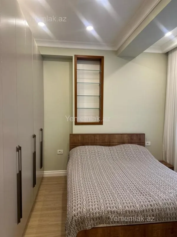 Kirayə verilir 2 otaqlı yeni tikili 70 m²