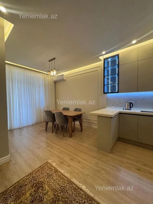 Kirayə verilir 2 otaqlı yeni tikili 70 m²
