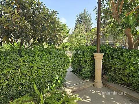 Satılır 4 otaqlı həyət evi 120 m²