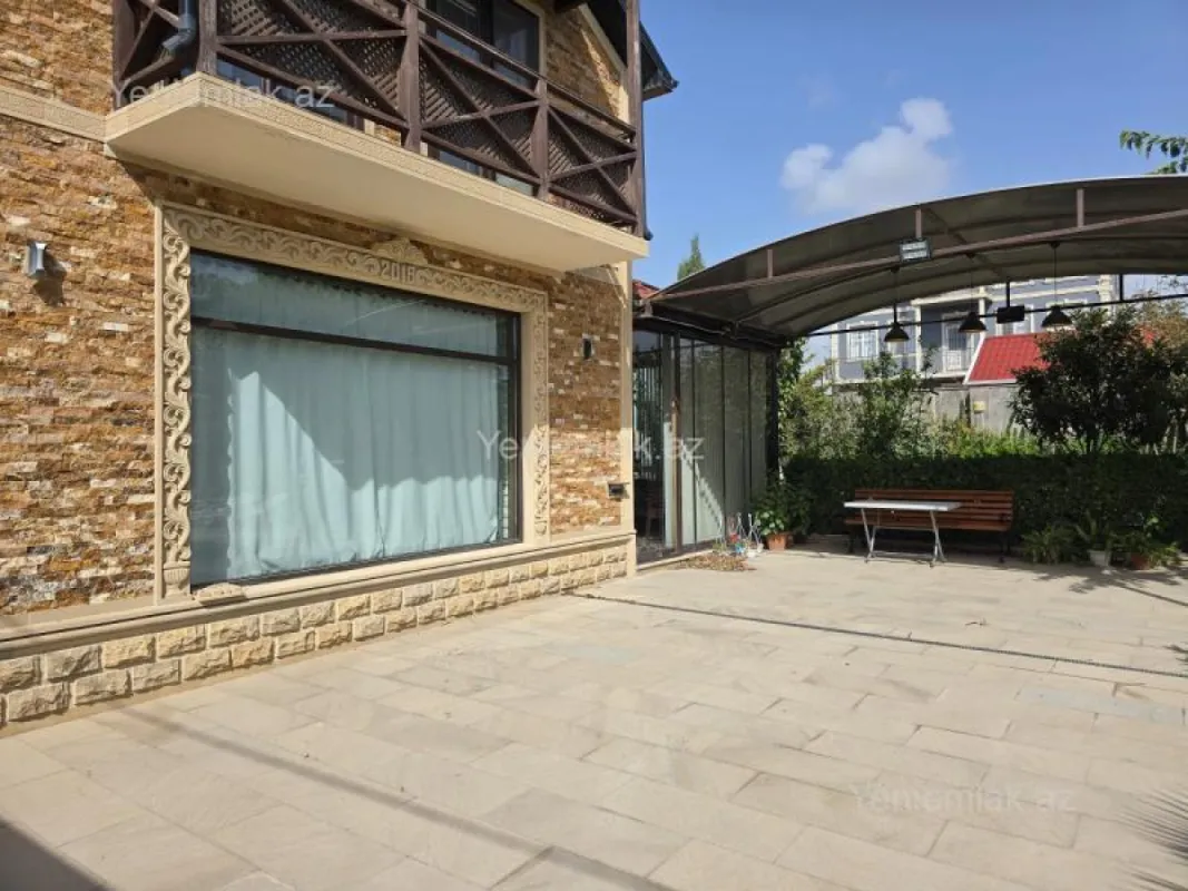 Satılır 4 otaqlı həyət evi 120 m²