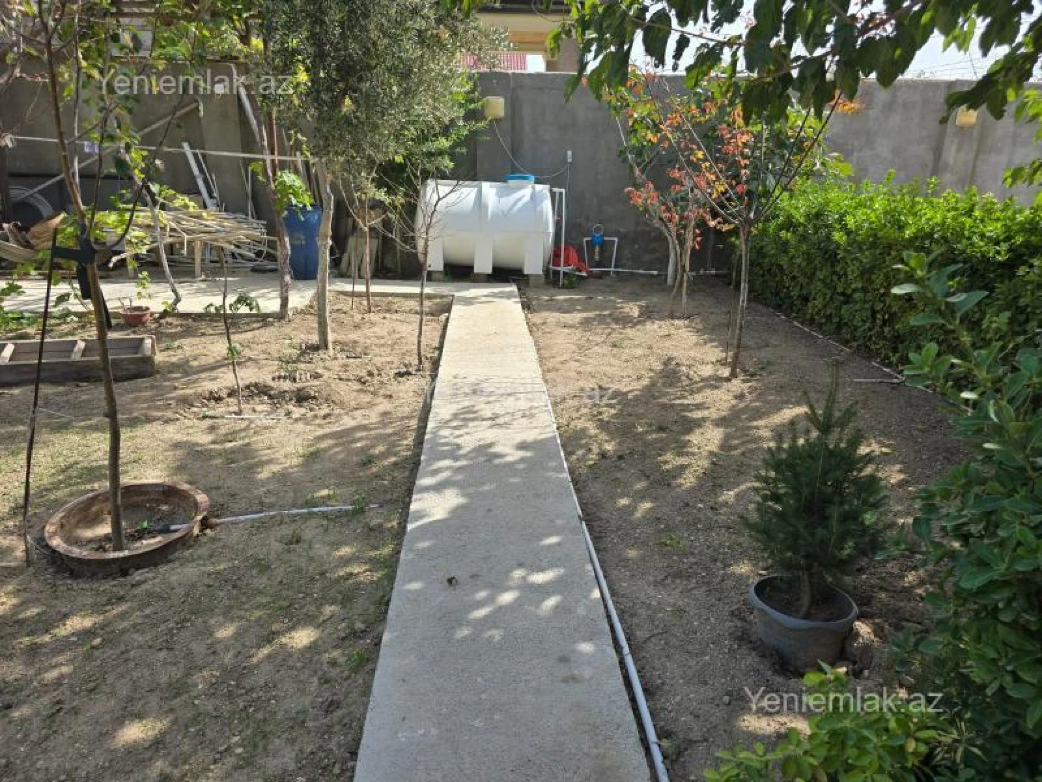 Satılır 4 otaqlı həyət evi 120 m²