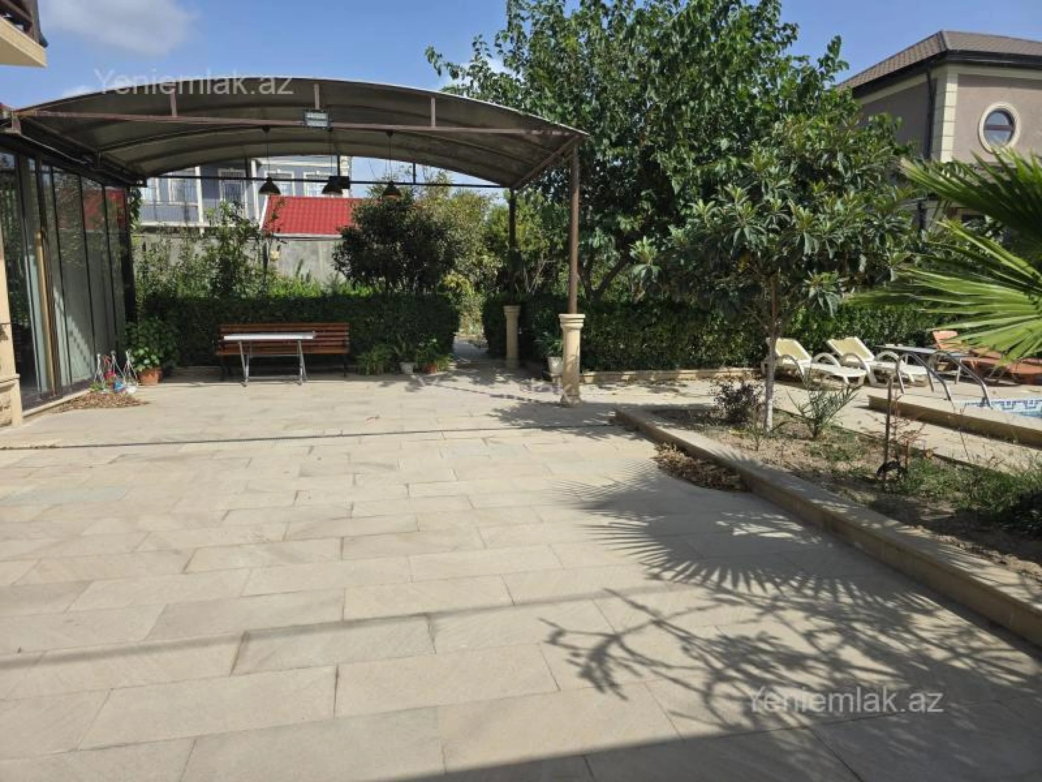 Satılır 4 otaqlı həyət evi 120 m²