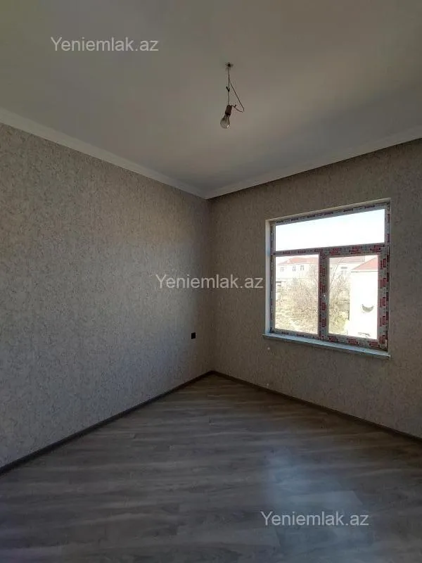 Satılır 4 otaqlı həyət evi 150 m²