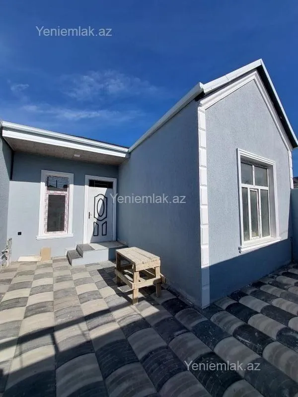 Satılır 4 otaqlı həyət evi 150 m²