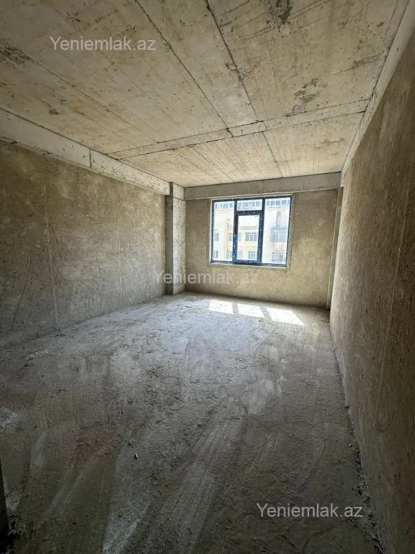 Satılır 2 otaqlı yeni tikili 77 m²