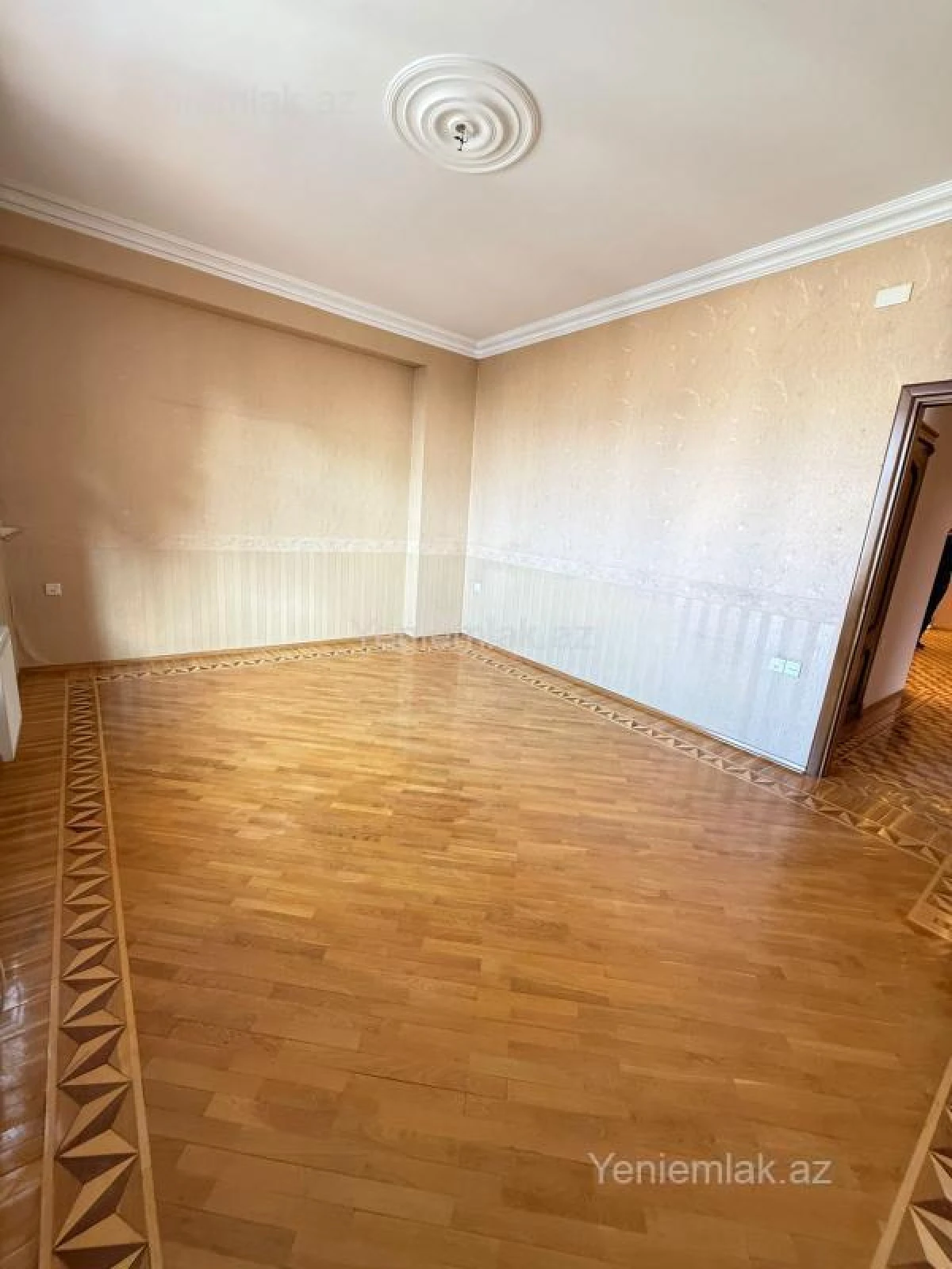 Satılır 3 otaqlı yeni tikili 165 m²