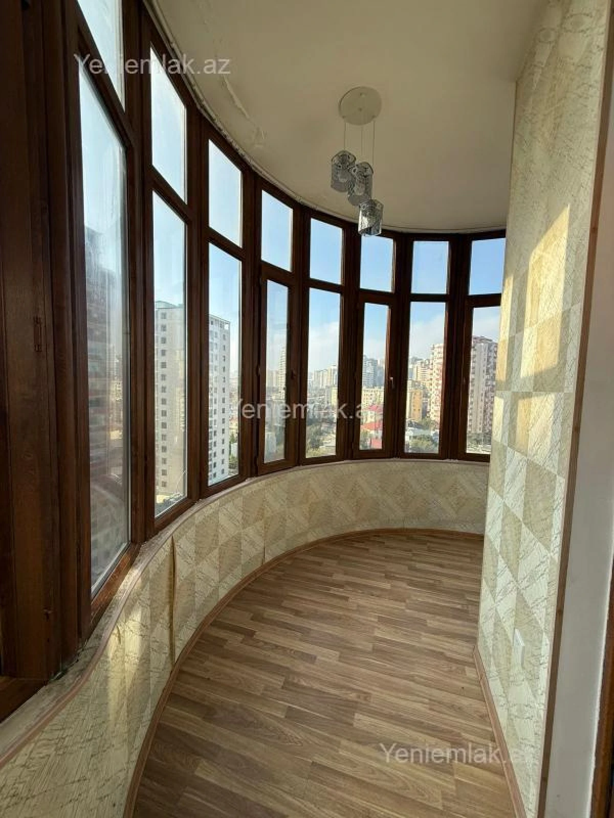 Satılır 3 otaqlı yeni tikili 165 m²