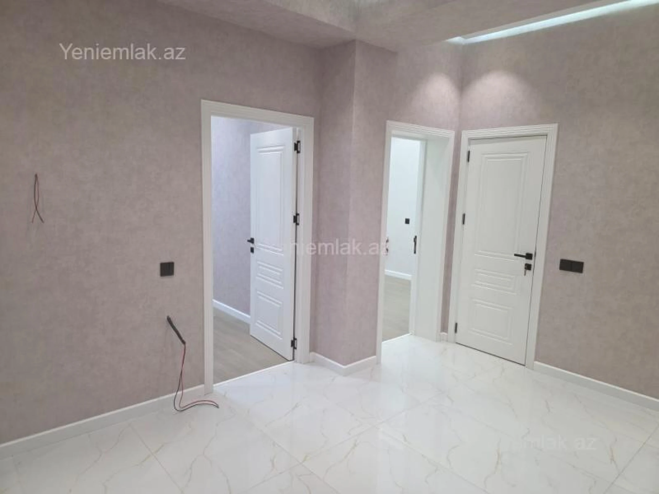 Satılır 3 otaqlı yeni tikili 114 m²