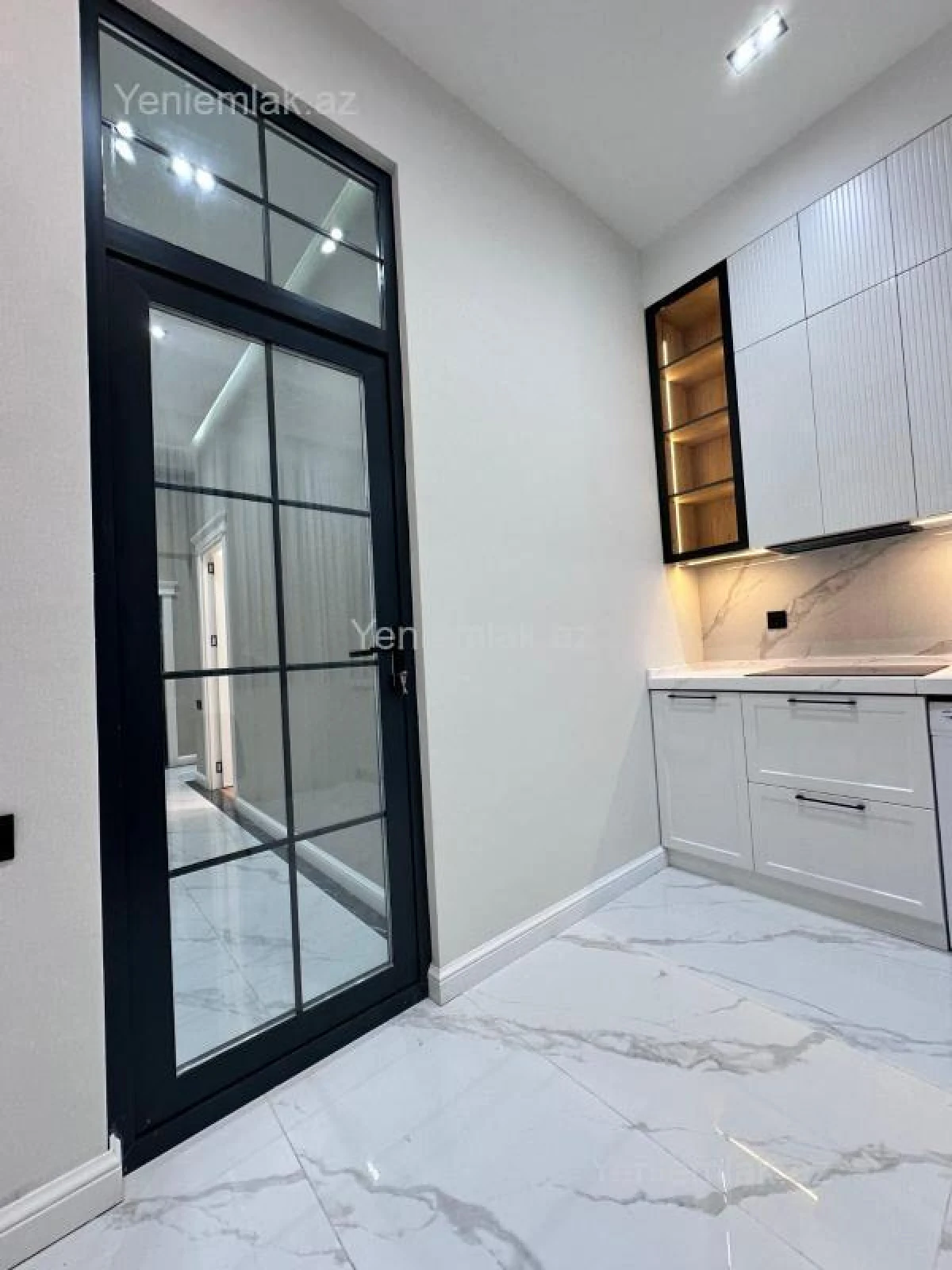 Satılır 14 otaqlı yeni tikili 86 m²
