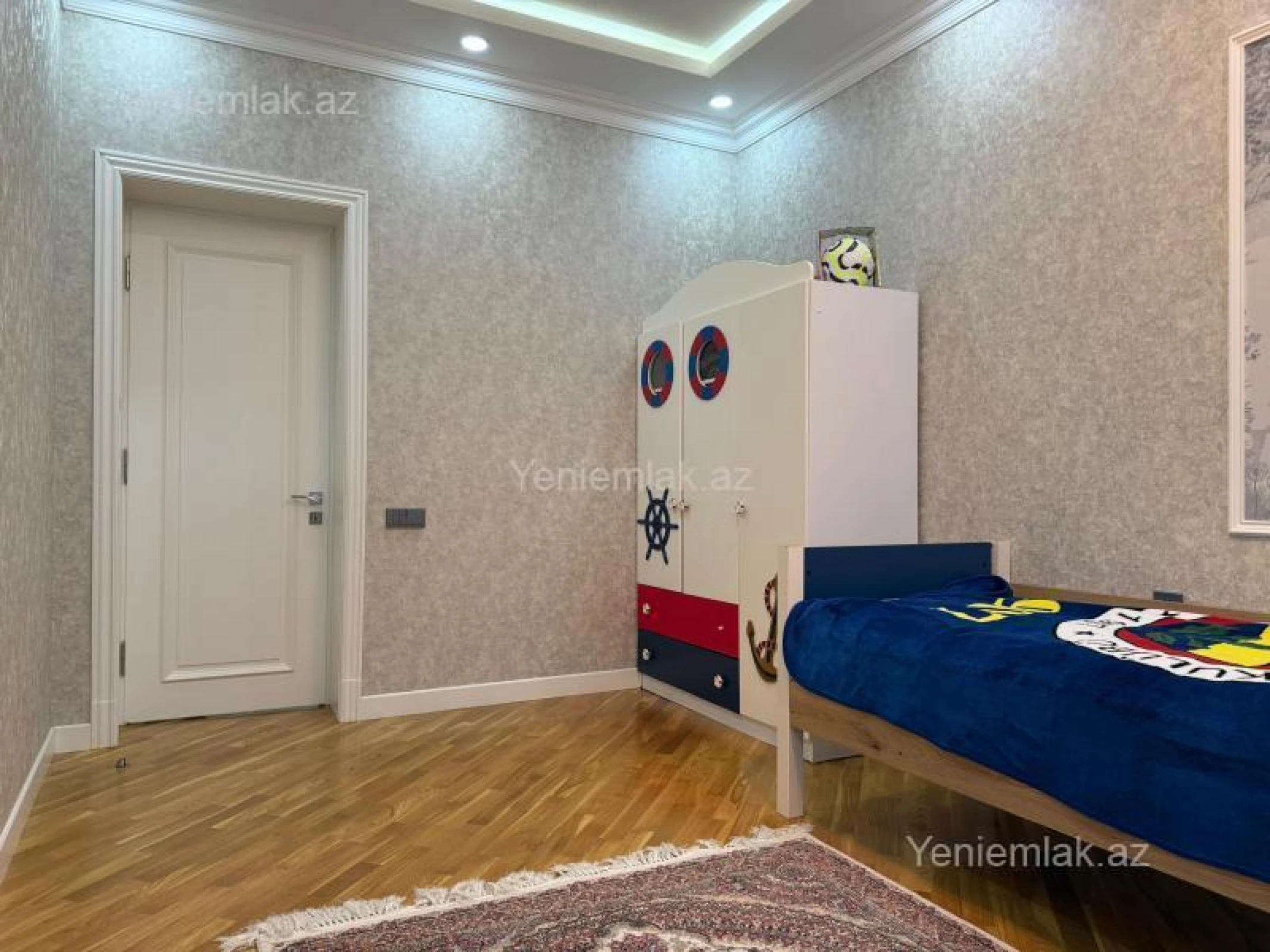 Satılır 3 otaqlı yeni tikili 163 m²