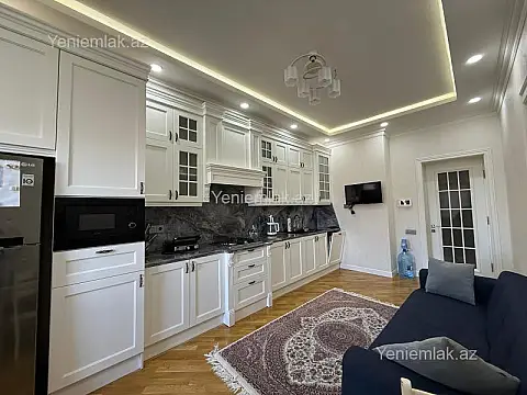 Satılır 3 otaqlı yeni tikili 163 m²