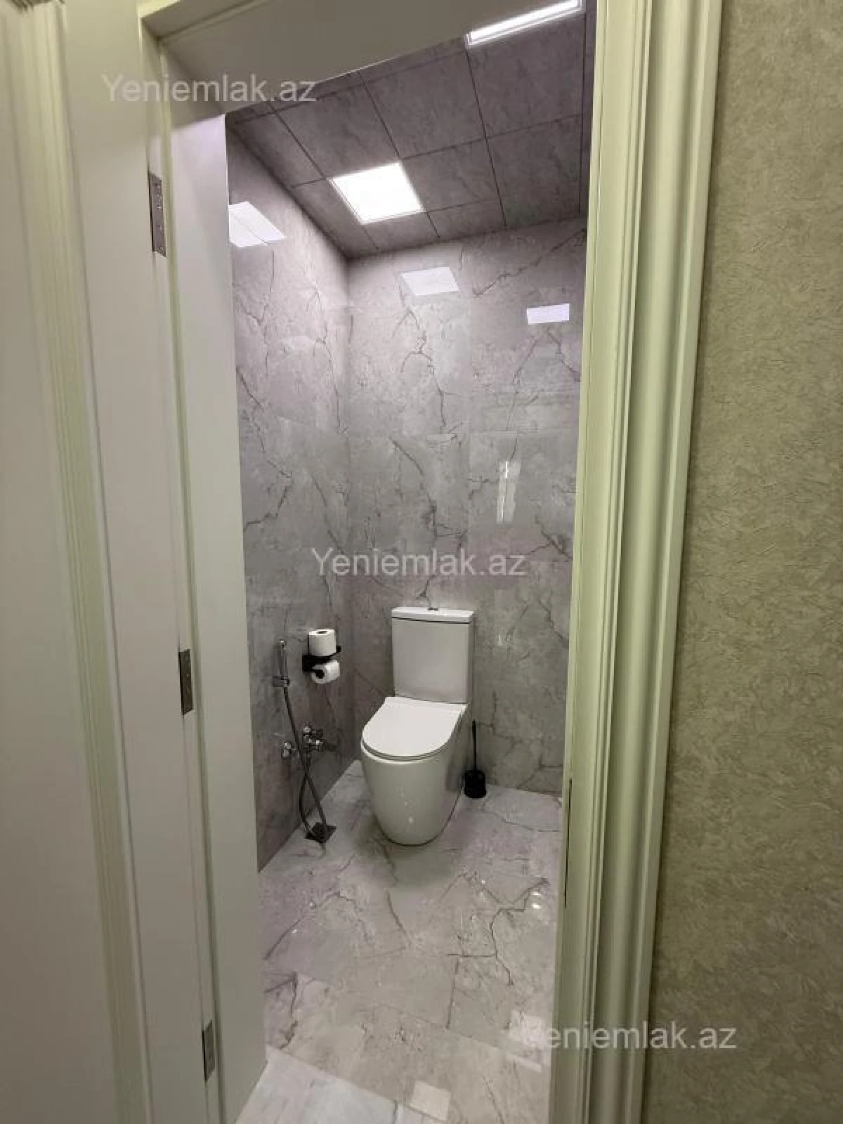 Satılır 3 otaqlı yeni tikili 163 m²