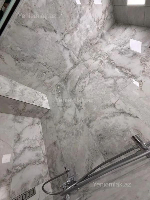 Satılır 3 otaqlı yeni tikili 163 m²