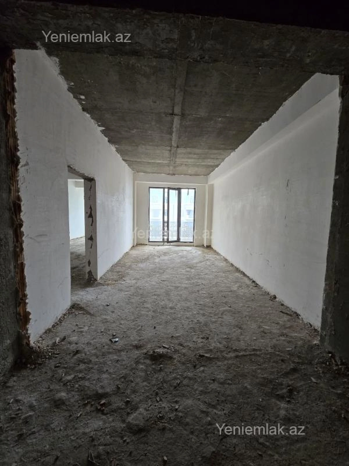 Satılır 2 otaqlı yeni tikili 87 m²