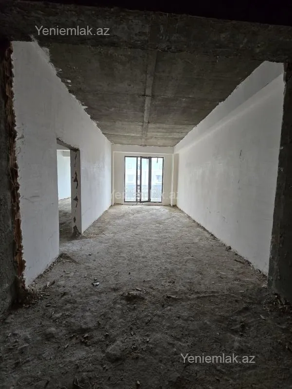 Satılır 2 otaqlı yeni tikili 87 m²