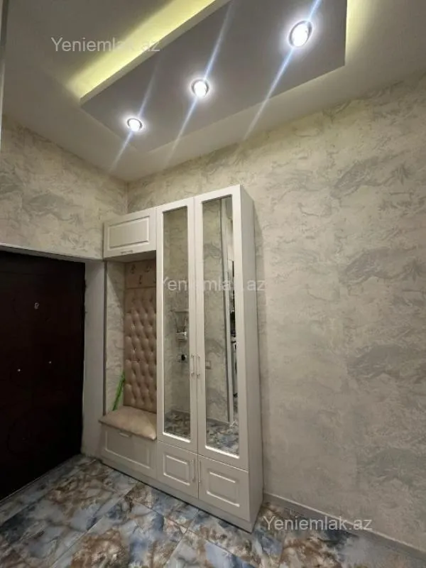 Satılır 2 otaqlı yeni tikili 53 m²