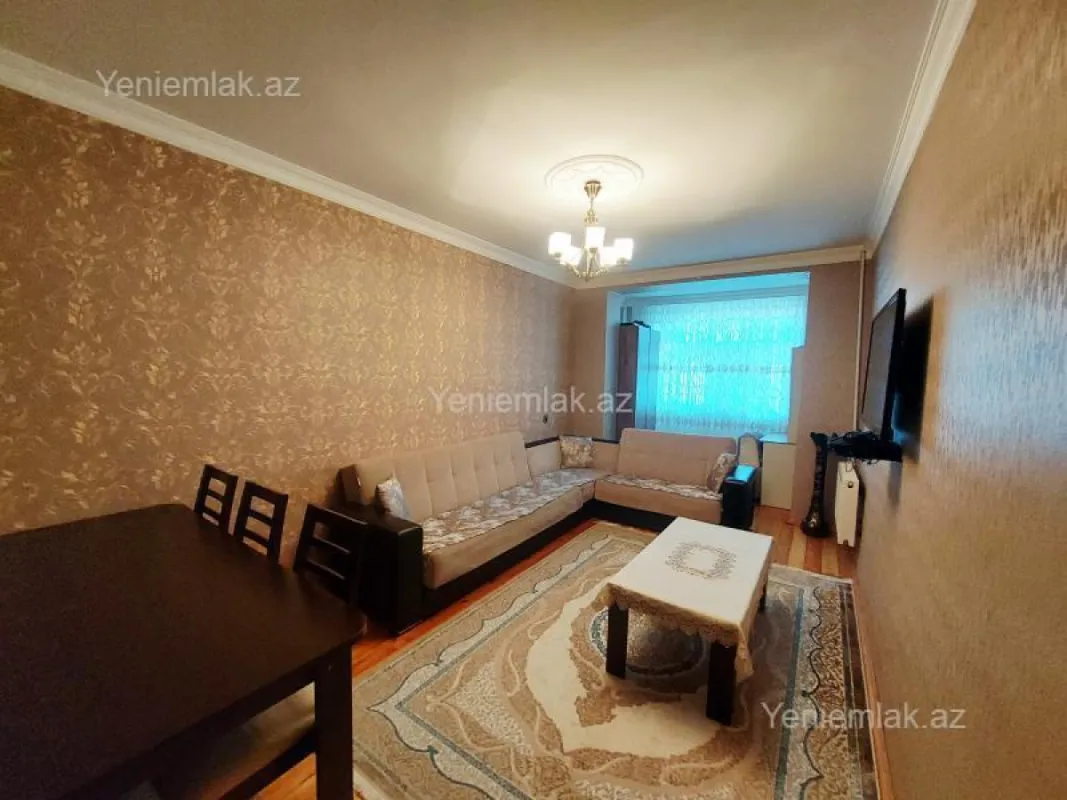Satılır 3 otaqlı köhnə tikili 72 m²