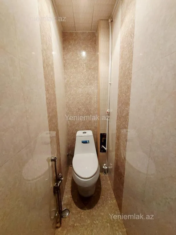 Satılır 3 otaqlı köhnə tikili 72 m²
