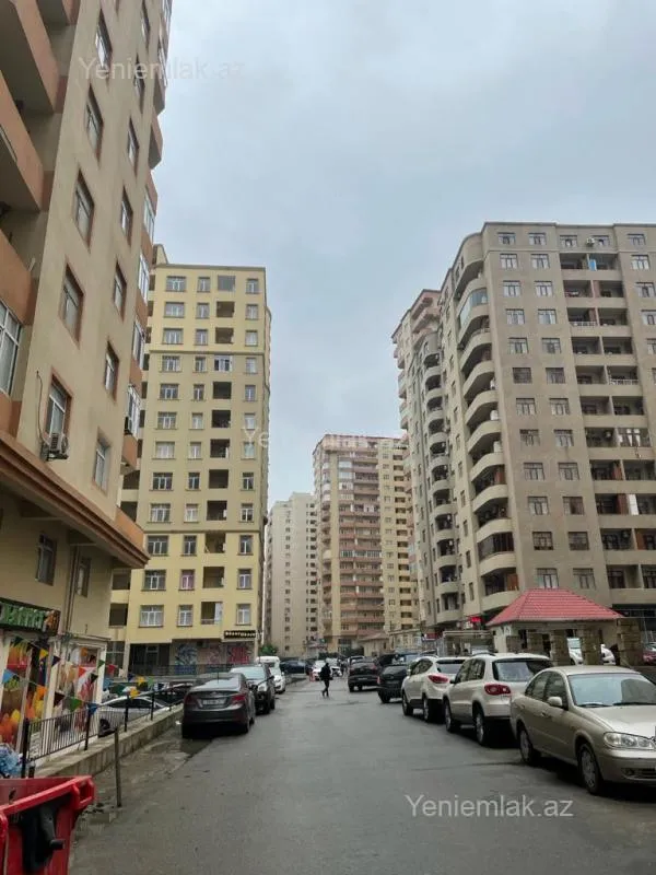 Satılır 3 otaqlı yeni tikili 134 m²