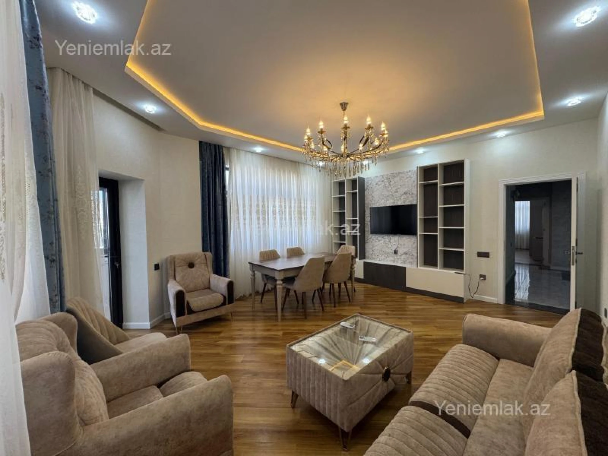 Satılır 3 otaqlı yeni tikili 135 m²