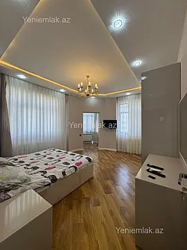 Satılır 3 otaqlı yeni tikili 135 m²