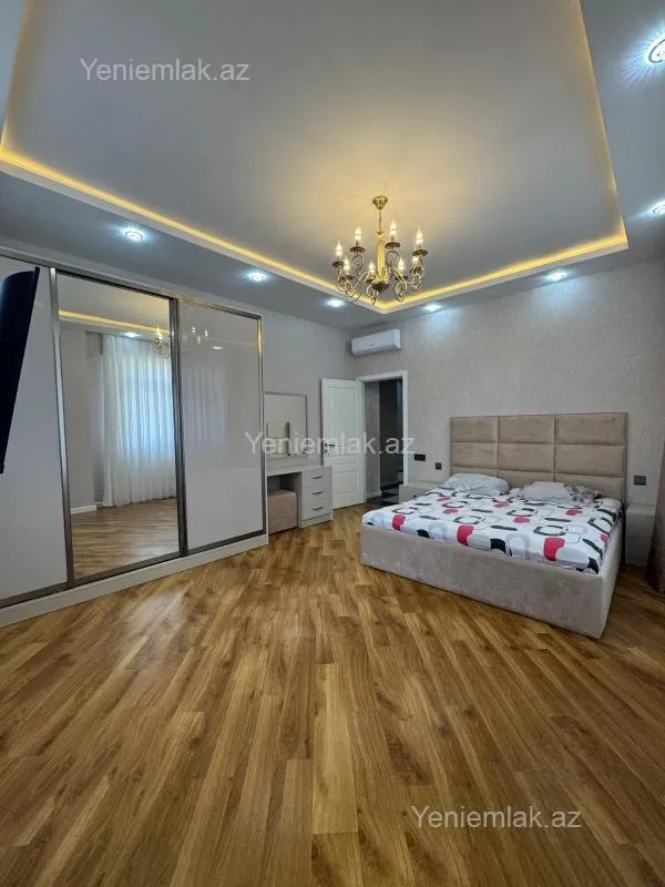 Satılır 3 otaqlı yeni tikili 135 m²
