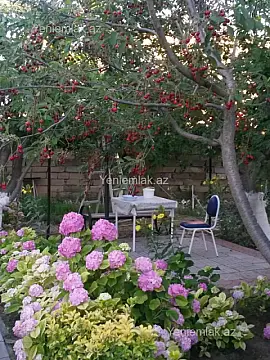 Satılır 6 otaqlı həyət evi 180 m²