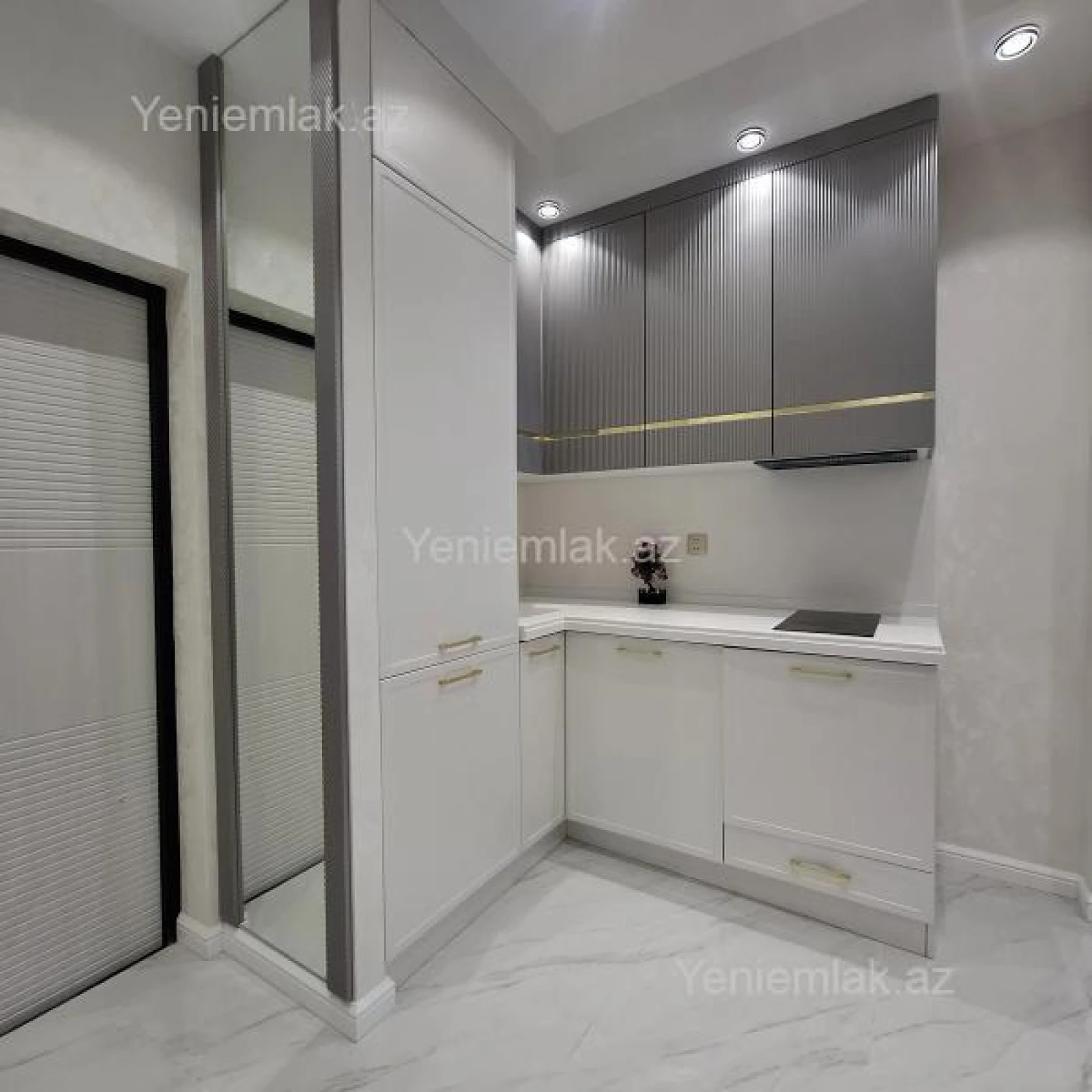 Satılır 2 otaqlı yeni tikili 37 m²