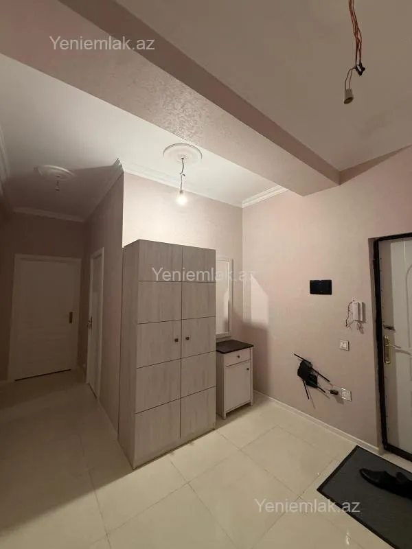 Satılır 2 otaqlı yeni tikili 86 m²
