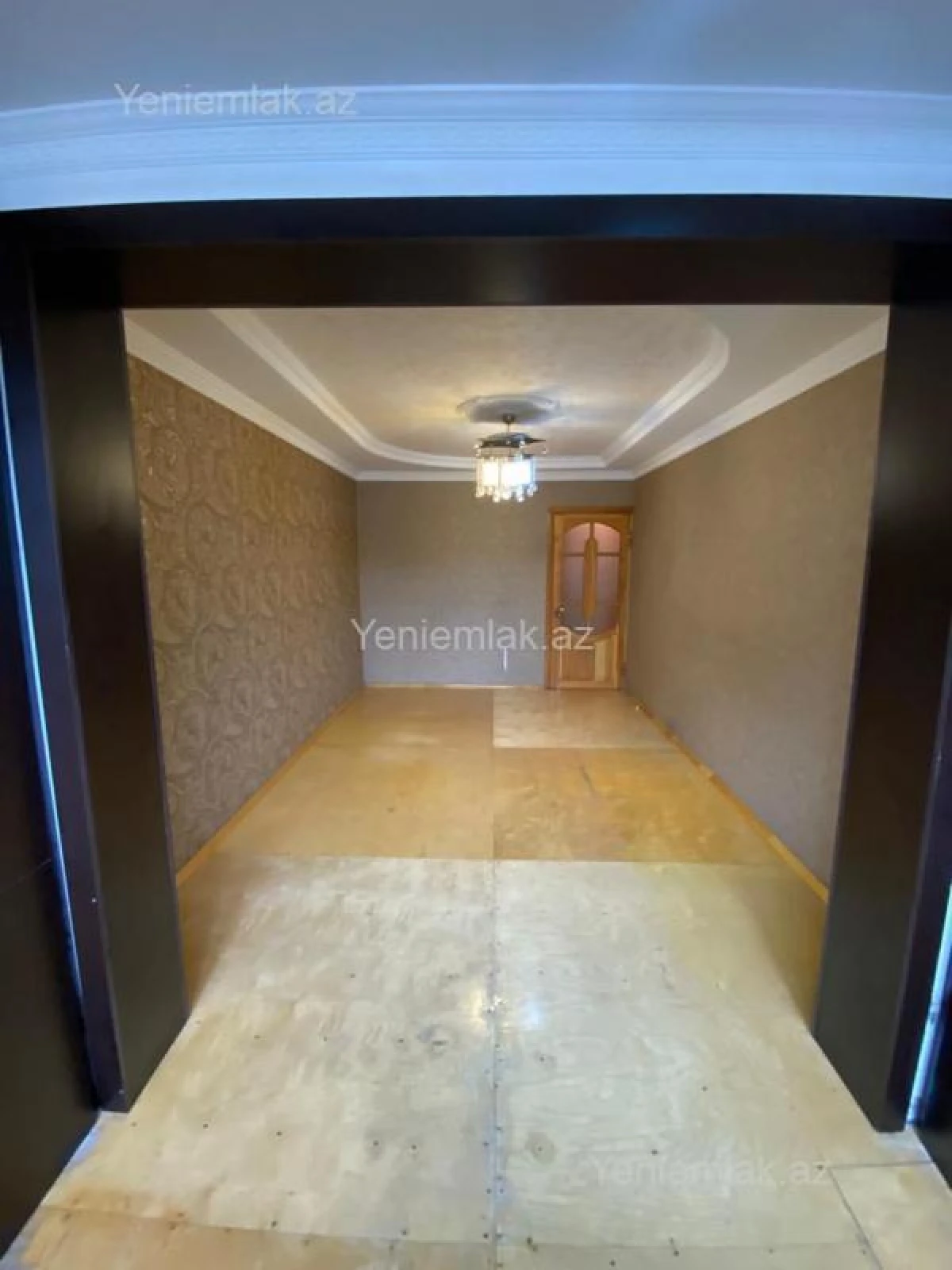 Satılır 3 otaqlı köhnə tikili 68 m²