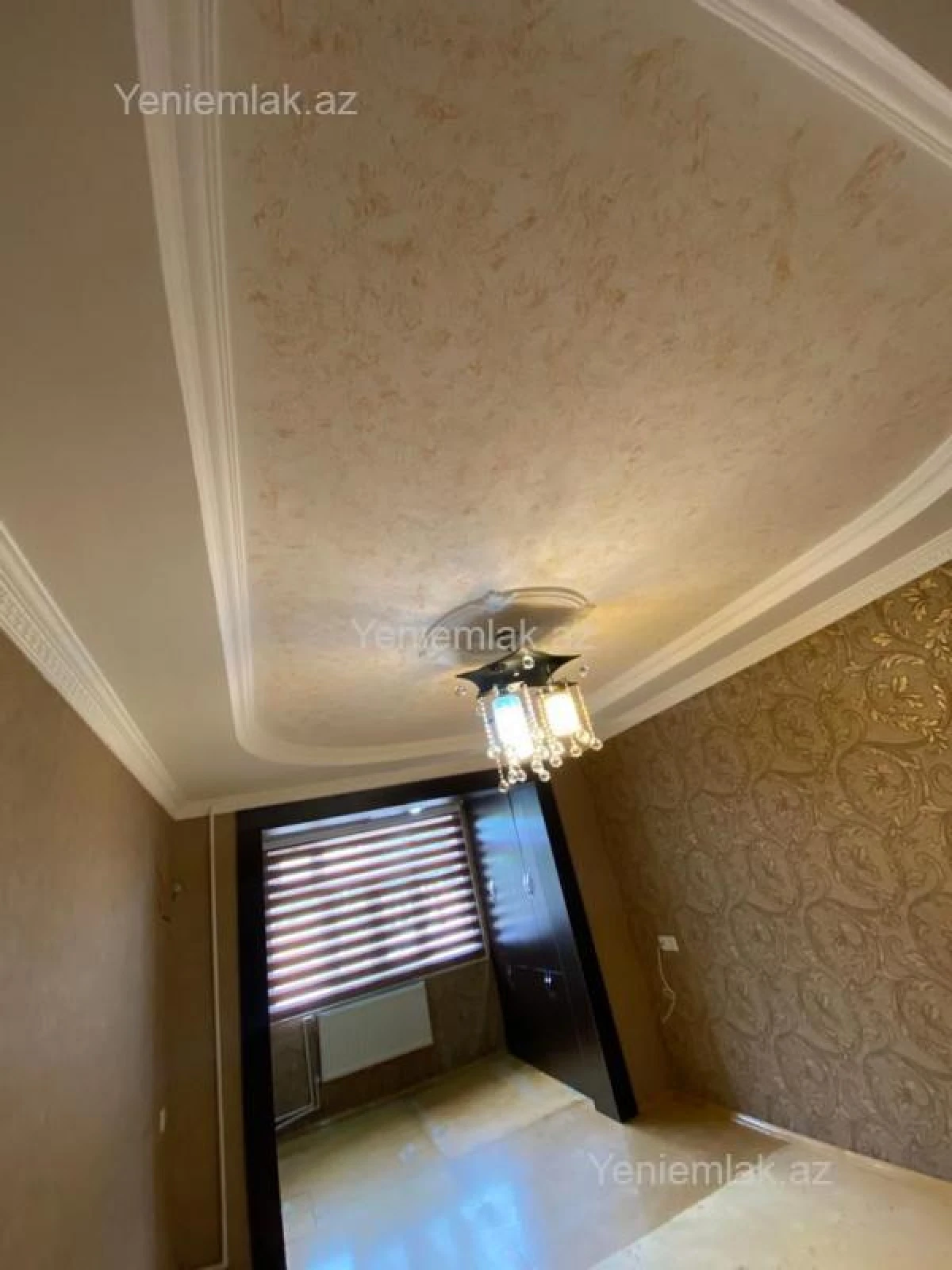 Satılır 3 otaqlı köhnə tikili 68 m²