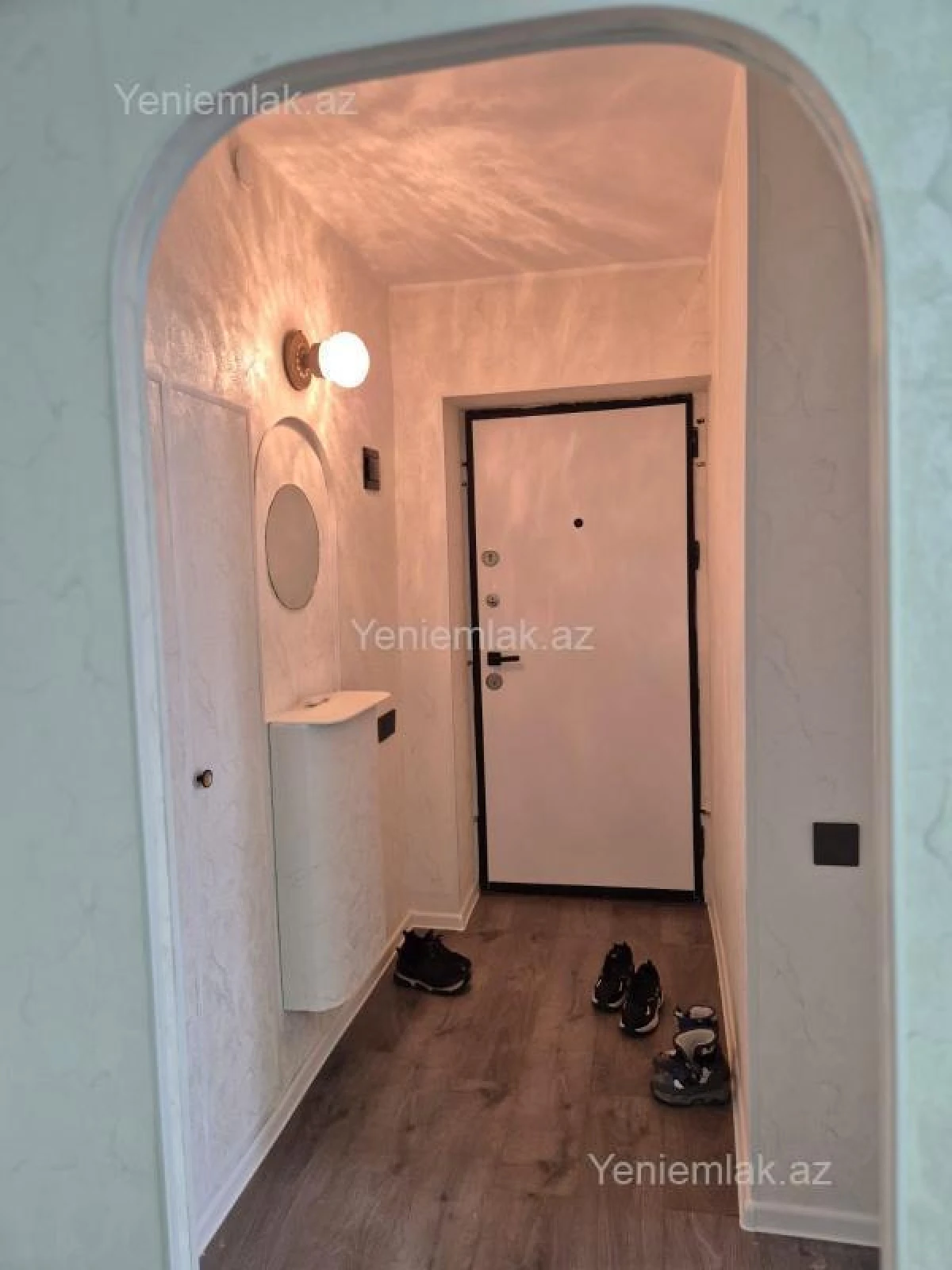 Satılır 3 otaqlı köhnə tikili 50 m²