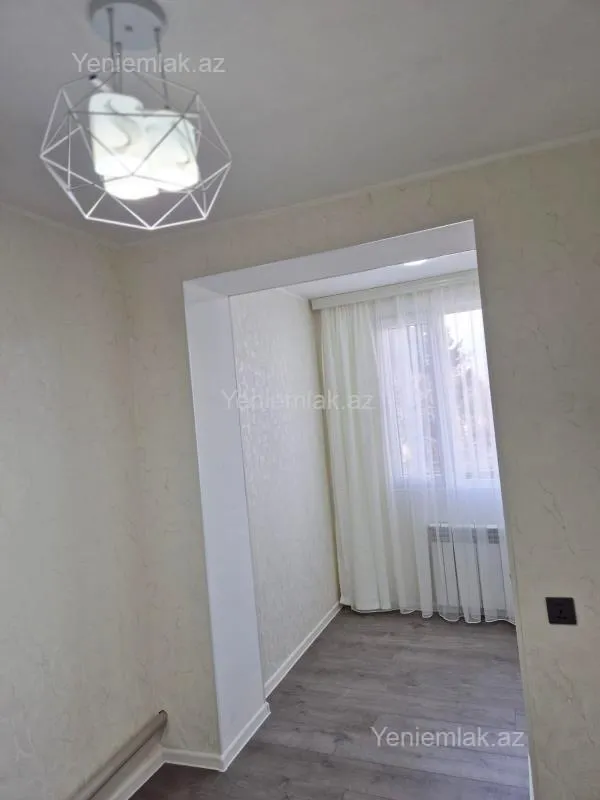 Satılır 3 otaqlı köhnə tikili 50 m²