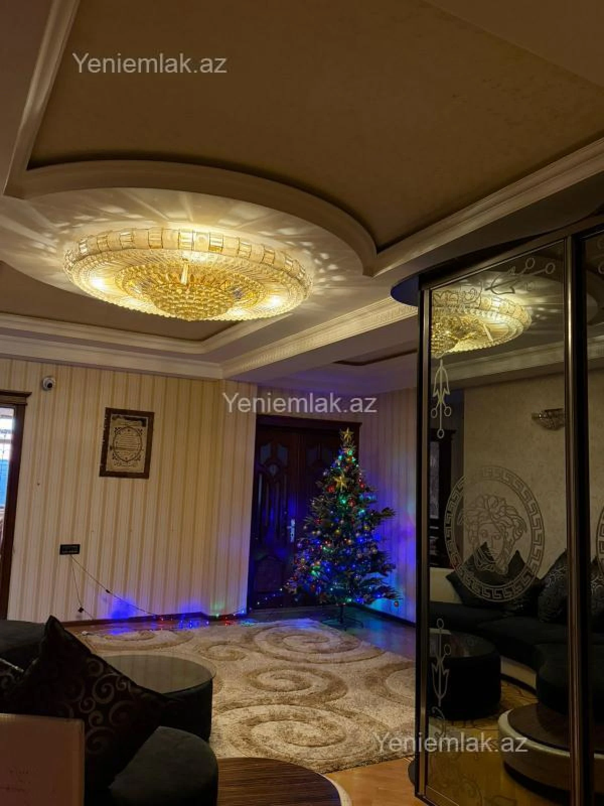 Satılır 4 otaqlı yeni tikili 175 m²