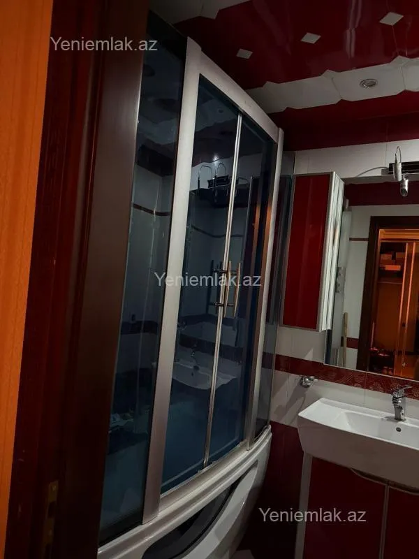 Satılır 4 otaqlı yeni tikili 175 m²