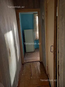 Satılır 1 otaqlı köhnə tikili 35 m²