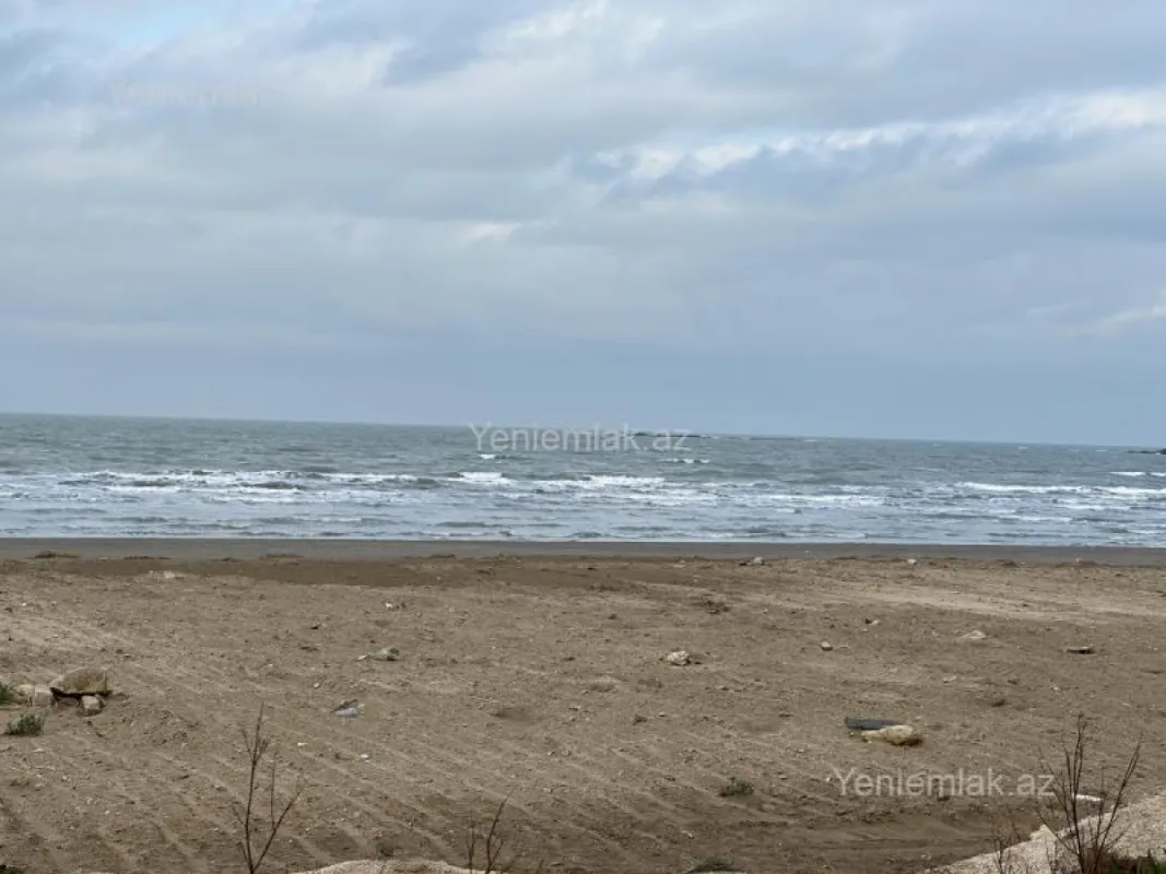 Satılır 1 otaqlı yeni tikili 70 m²