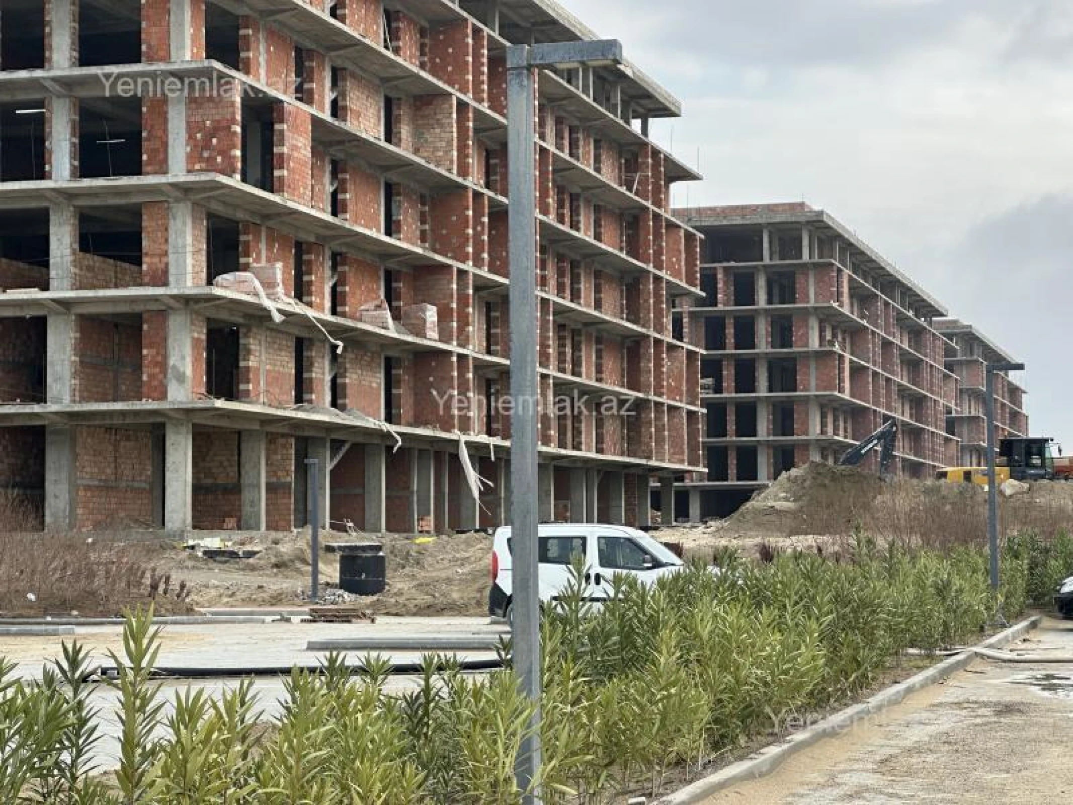 Satılır 1 otaqlı yeni tikili 70 m²