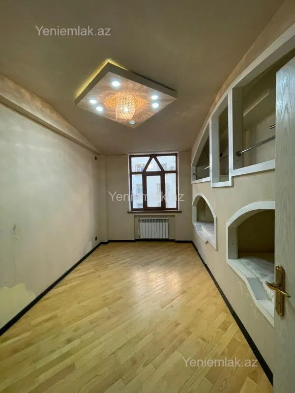 Satılır 3 otaqlı yeni tikili 96 m²