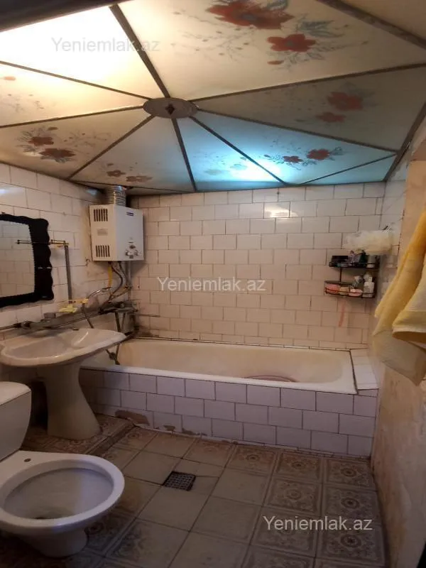 Satılır 2 otaqlı köhnə tikili 48 m²
