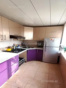 Satılır 2 otaqlı köhnə tikili 48 m²