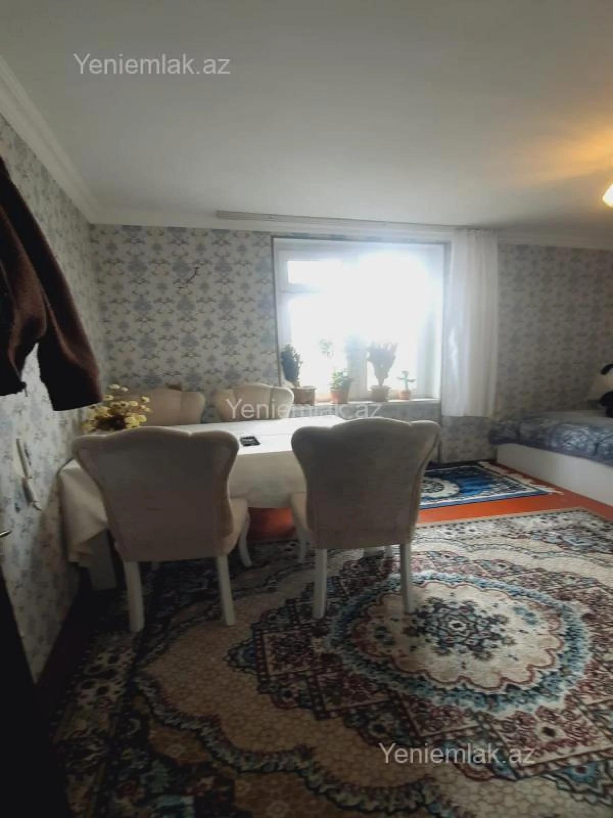 Satılır 1 otaqlı köhnə tikili 30 m²