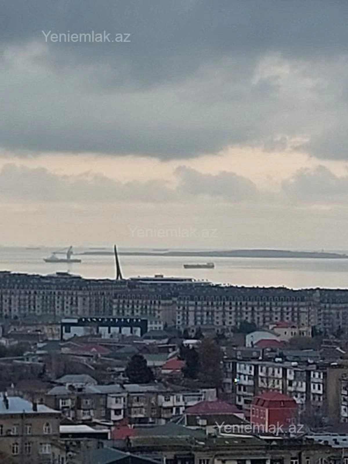 Satılır 2 otaqlı yeni tikili 85 m²