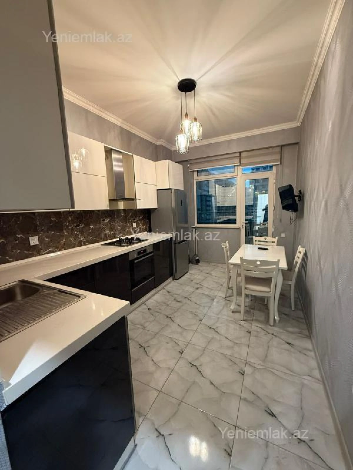 Satılır 3 otaqlı yeni tikili 116 m²