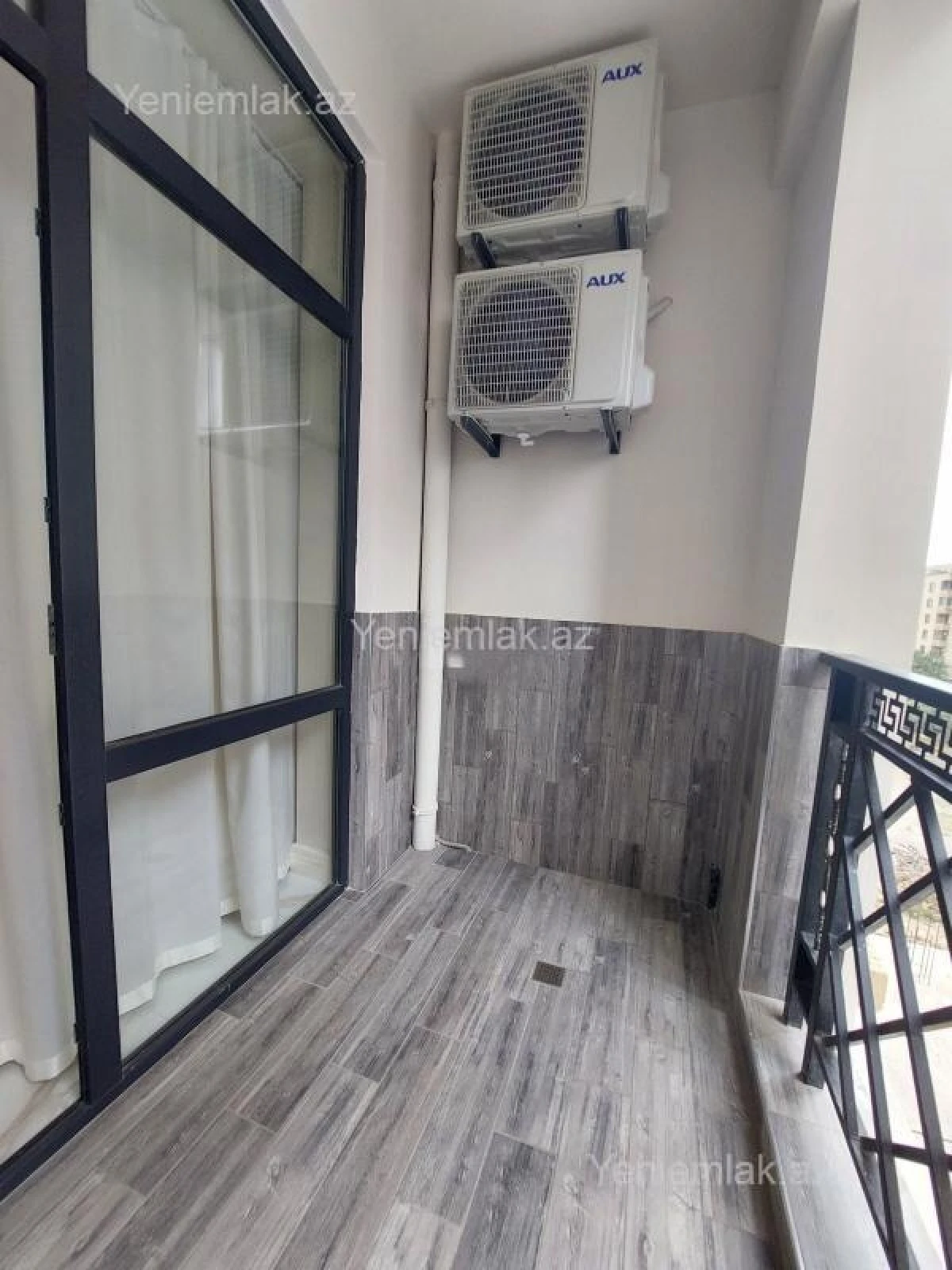 Satılır 3 otaqlı yeni tikili 85 m²