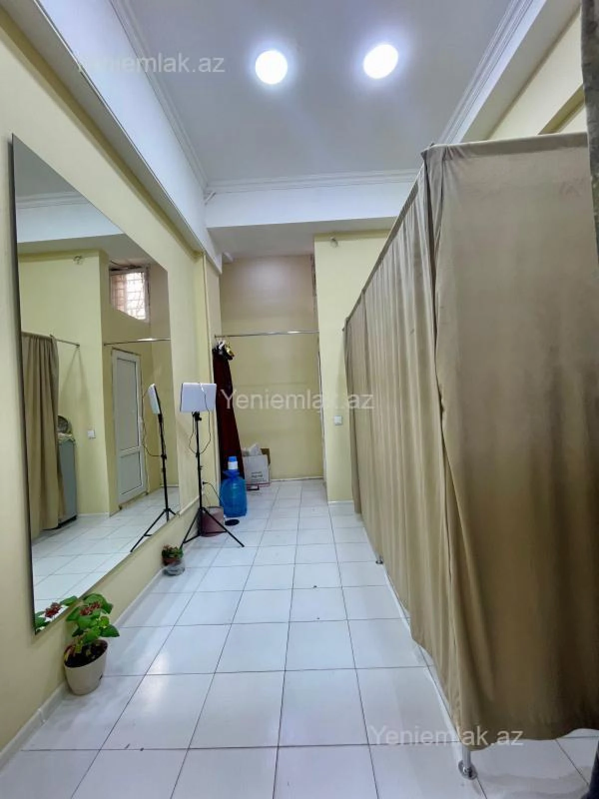 Satılır obyekt 60 m²