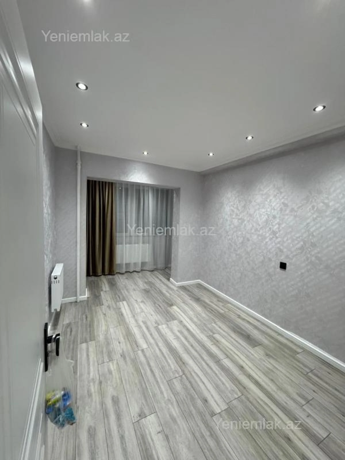 Satılır 2 otaqlı köhnə tikili 48 m²