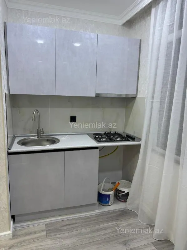 Satılır 2 otaqlı köhnə tikili 48 m²